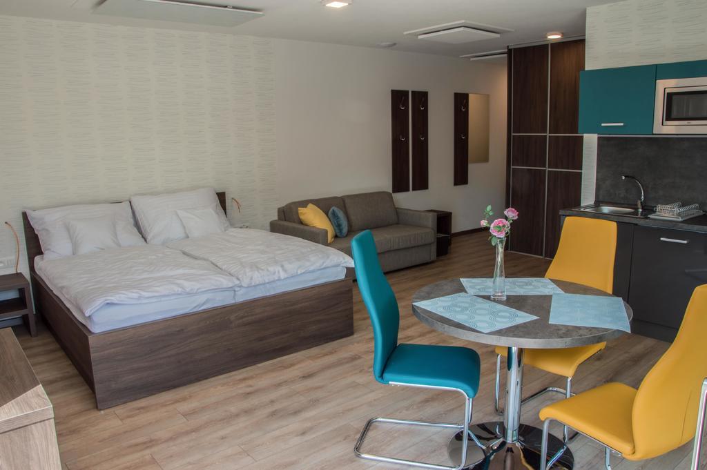 Apartmánový Dom Kriváň Bešeňová Esterno foto