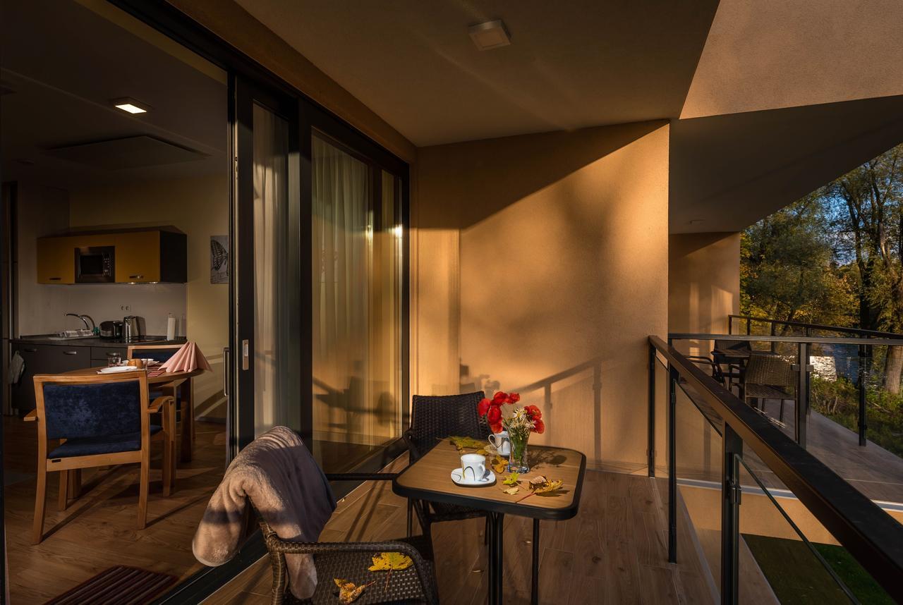 Apartmánový Dom Kriváň Bešeňová Esterno foto