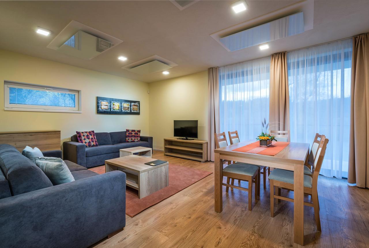 Apartmánový Dom Kriváň Bešeňová Esterno foto